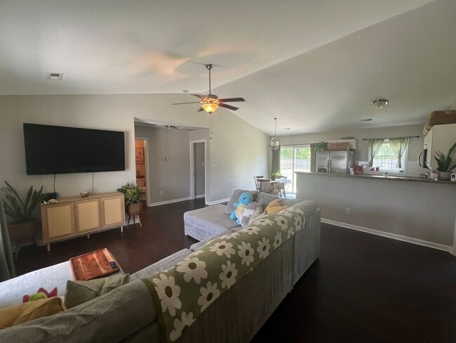 Photo - 238 Sweet Gum Ln