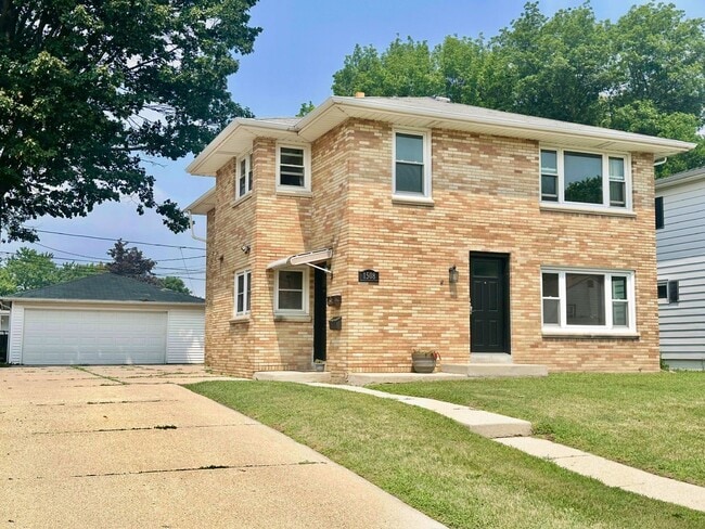 Building Photo - 1508 Walnut St Rental