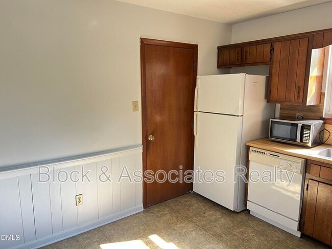 Photo - 4401 Bleeker Ct