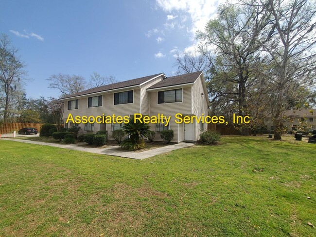 2 bed/1.5 baths in Shell Rock Villas - 2 bed/1.5 baths in Shell Rock Villas House