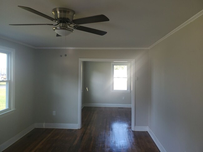 Photo - 105 Peachtree St