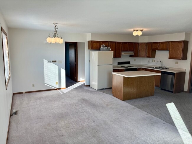 Photo - 1626-1628 S Wayne Unit 1628