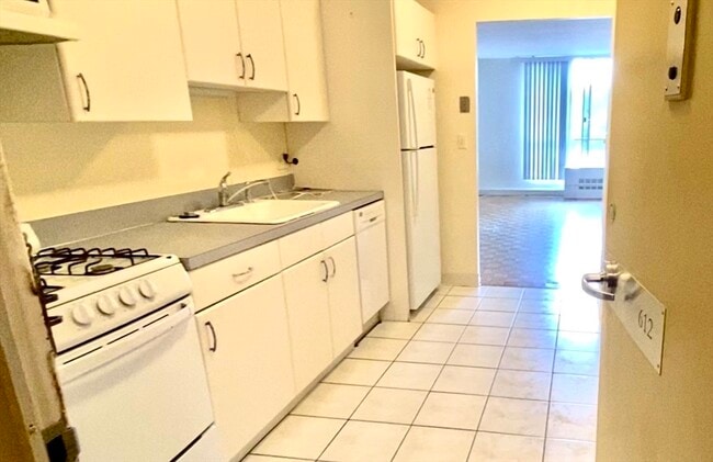 Photo - 44 Washington St Unidad 612