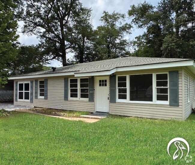 Building Photo - West Monroe 3 bed 2 bath Home | Pelican Pr...