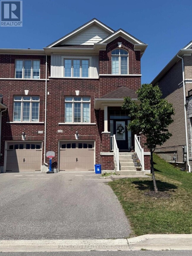 Photo - 1189 Cactus Cres