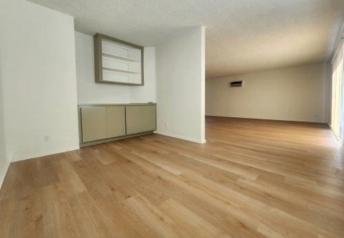 Photo - 10138 Palms Blvd