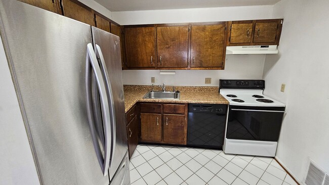Photo - Secound Story Unit - Single Floor 3BR/1.5BA - Eastern Henrico - Great Location
