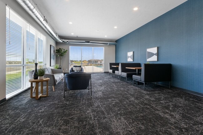 Split Rock Village Apartments & Townhomes