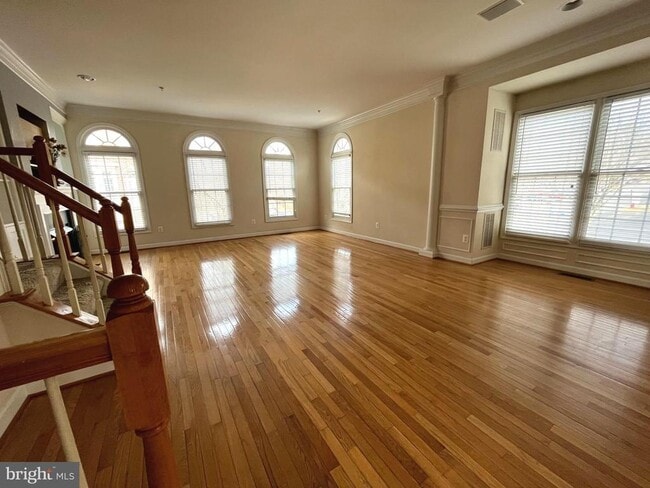 Building Photo - 1601 Leeds Castle Dr