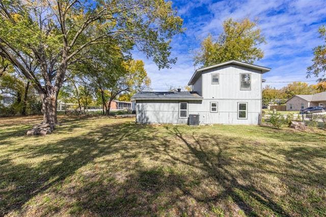 Photo - 800 Edgar St