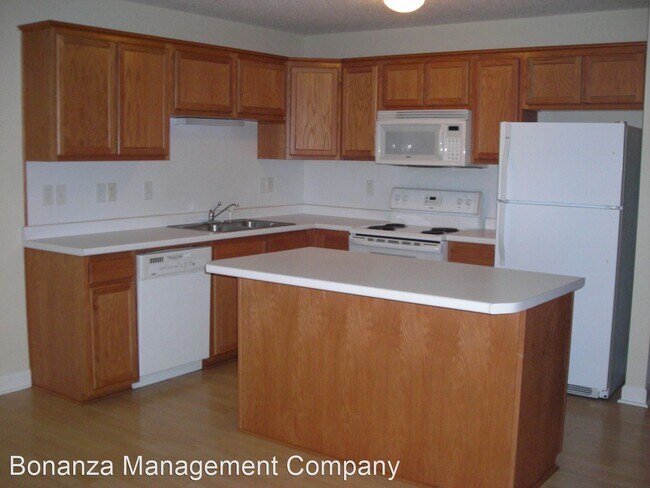 Photo - 3 br, 2 bath House - 326 Faith Road