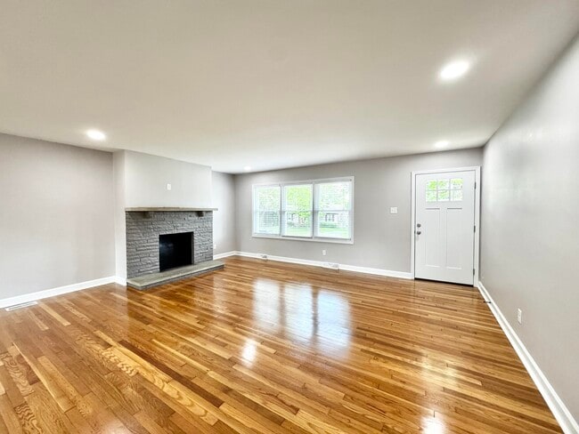 Photo - 1821 Blue Ridge Dr