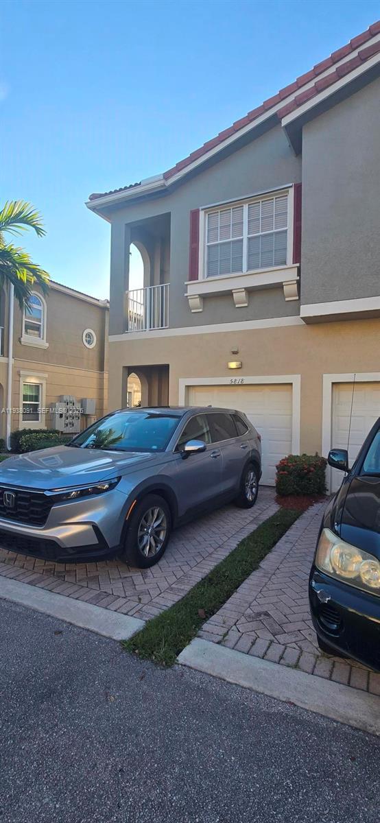 Photo - 5818 Hampton Hills Blvd