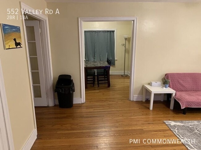 Photo - 552 Valley Rd