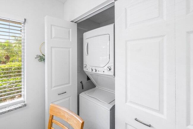 Photo - 7321 Amberly Ln Unit 108