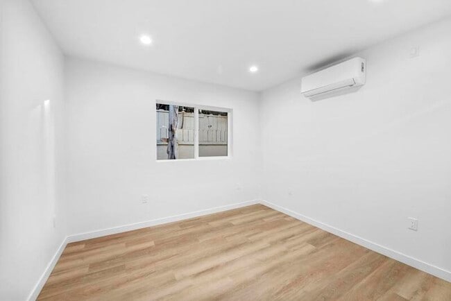 Photo - 739 N Formosa Ave