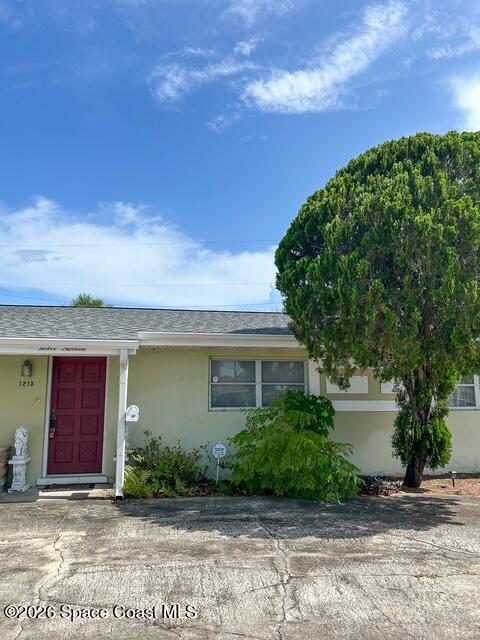 Building Photo - 1213 Banana River Dr