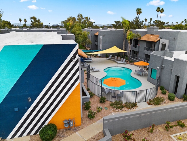 Building Photo - Verve