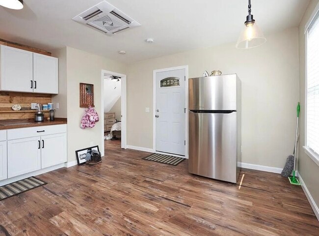 Photo - 42 Whipple St Unidad 3