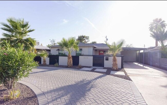 Photo - 4214 N 20th St