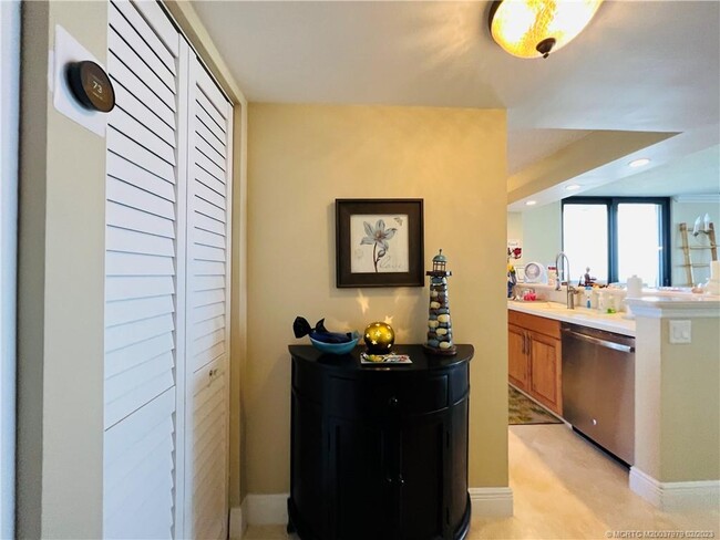 Photo - 10600 S Ocean Dr Unit 701