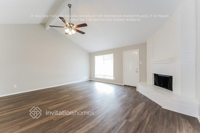 Photo - 7011 Pickett Dr