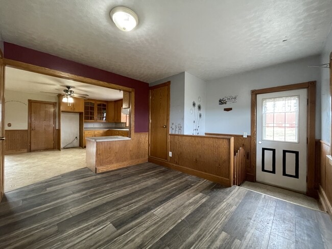 Photo - 7094 N 550 E