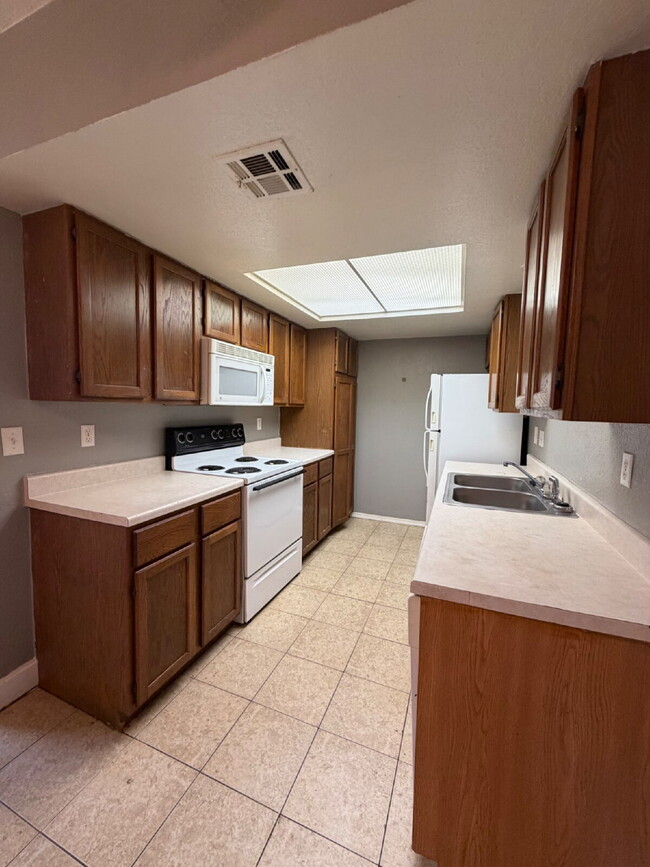 Photo - 116 Fritts Way