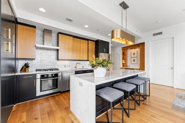 Photo - 2207 Bancroft Ln Unit 1104