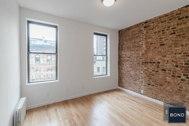 Building Photo - 166 E 90th St Unit LL Rental