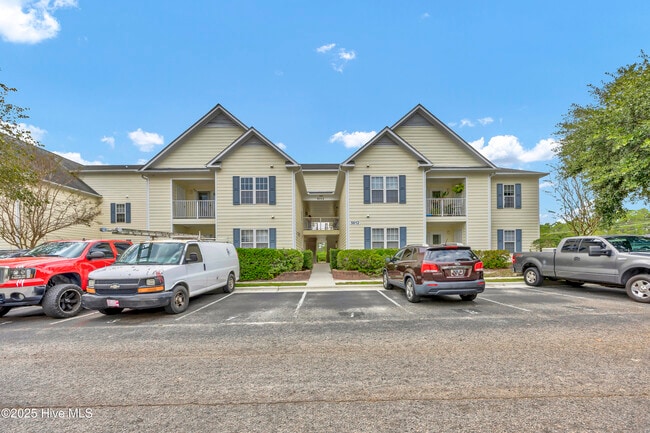 Photo - 5012 Hunters Trail Unit 7