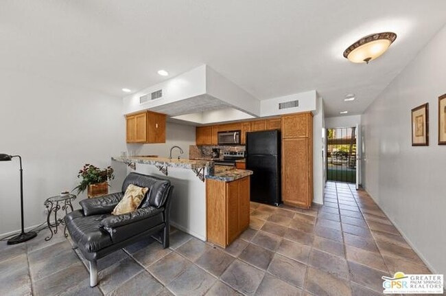 1655 E Palm Canyon Dr