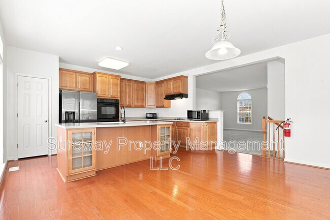Photo - 7 Swan Ct