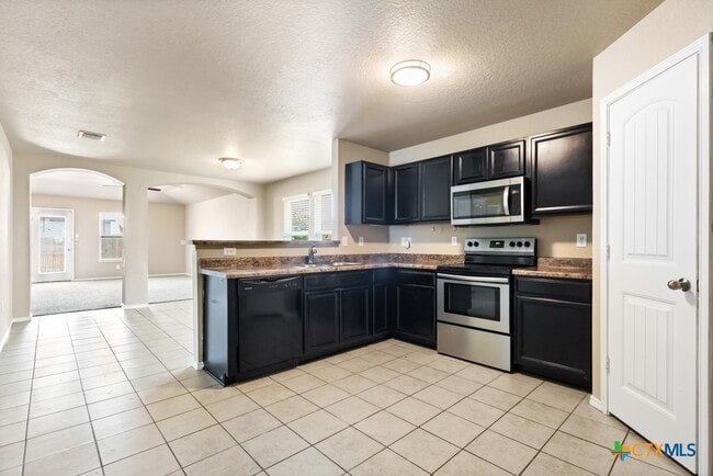 Photo - 1533 Redbridge Dr