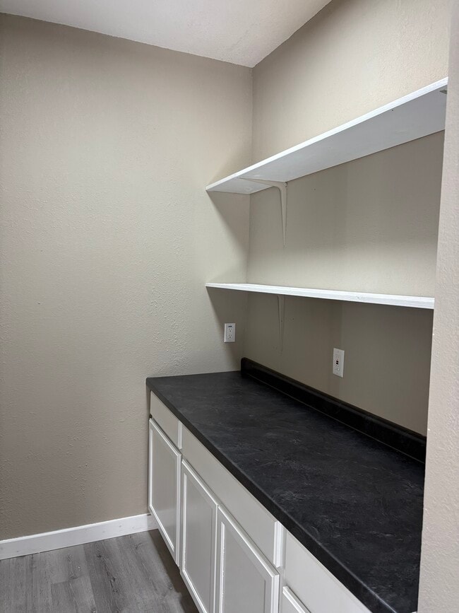 Photo - 1433 N 39th St Unit 1433 N 39th Street