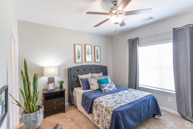 1BR, 1BA - Harmony - 863SF - Bedroom