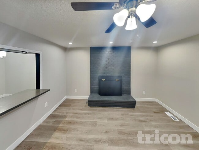 Photo - 13525 SE 120th Way