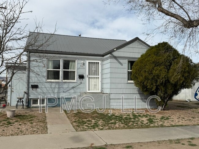 Building Photo - 621 N 2nd St