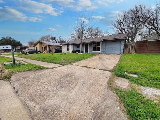 Photo - 6002 Idlewood Cove