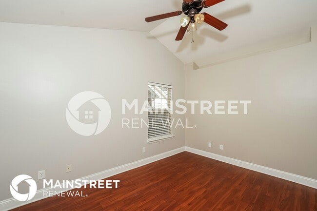 Photo - 50 Clover St