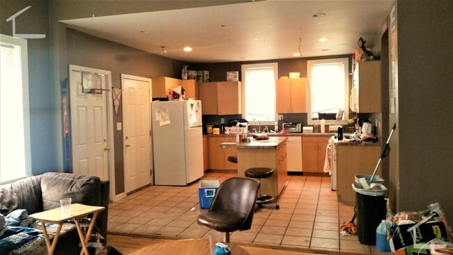 Photo - Great price! Allston 6bed/3bath near the B...