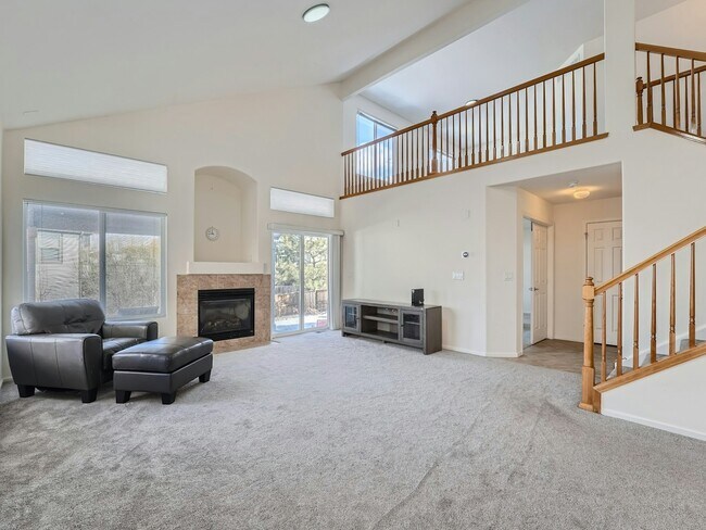 Photo - 2185 Indian Paintbrush Way