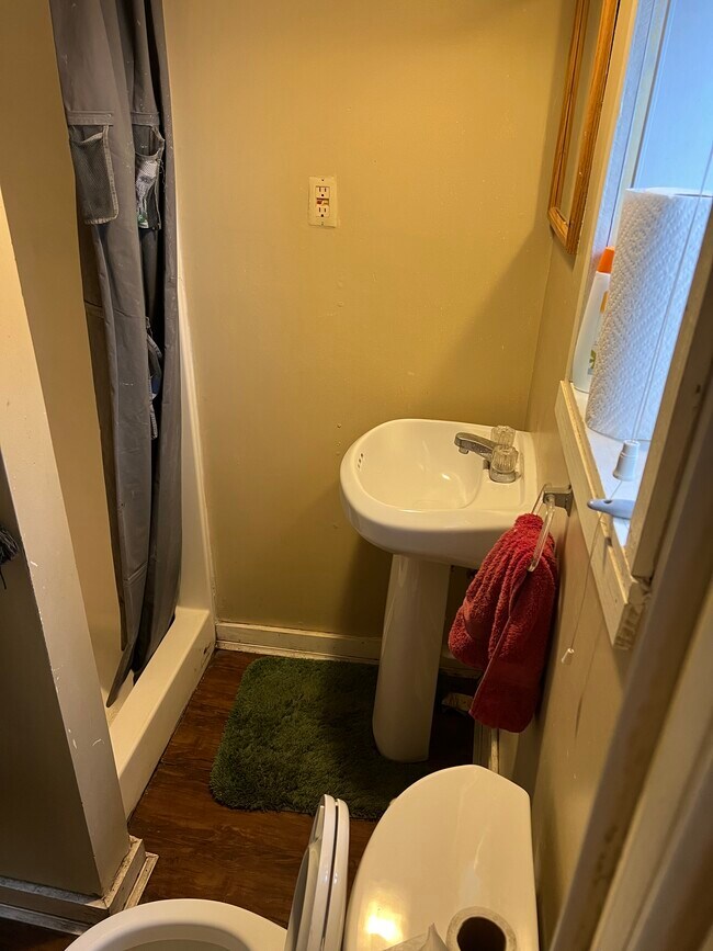 Photo - 137 Coddington Rd Unidad 2