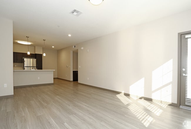 3BR,3BA-Buena Vista