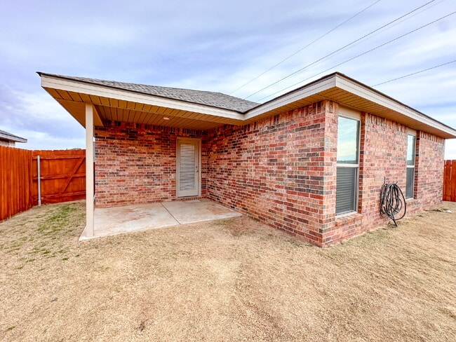 Photo - 3/2/2 Home in Windstone!