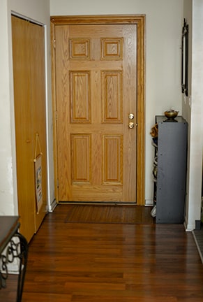 Foyer - 4938 South Drexel Boulevard Unit 203