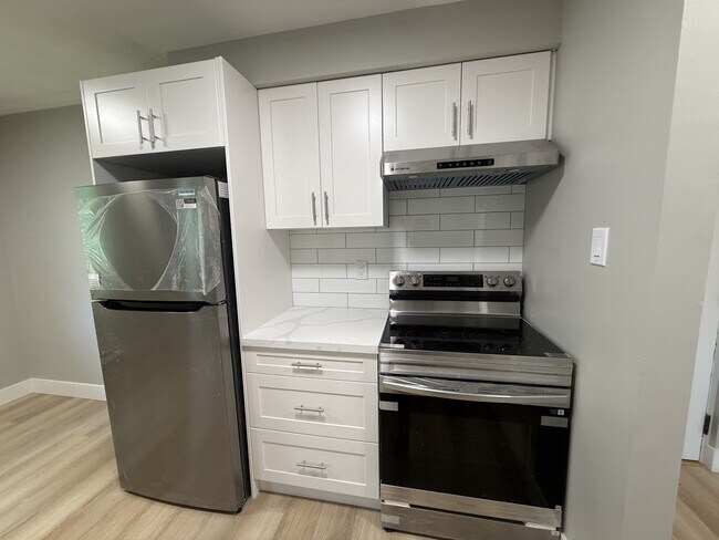 Photo - 98 Forest St Unit 103