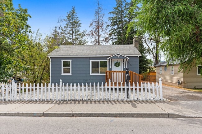 Photo - Dishman Area Home with Shop!