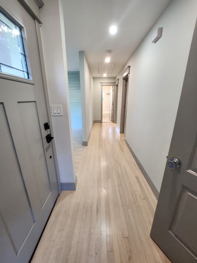 Isle - 2 Highland Dr