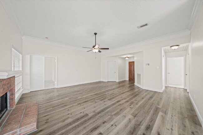 Photo - Beautifully updated 3-bedroom, 2-bath single-story home in Pearland's highly sought-after Country...